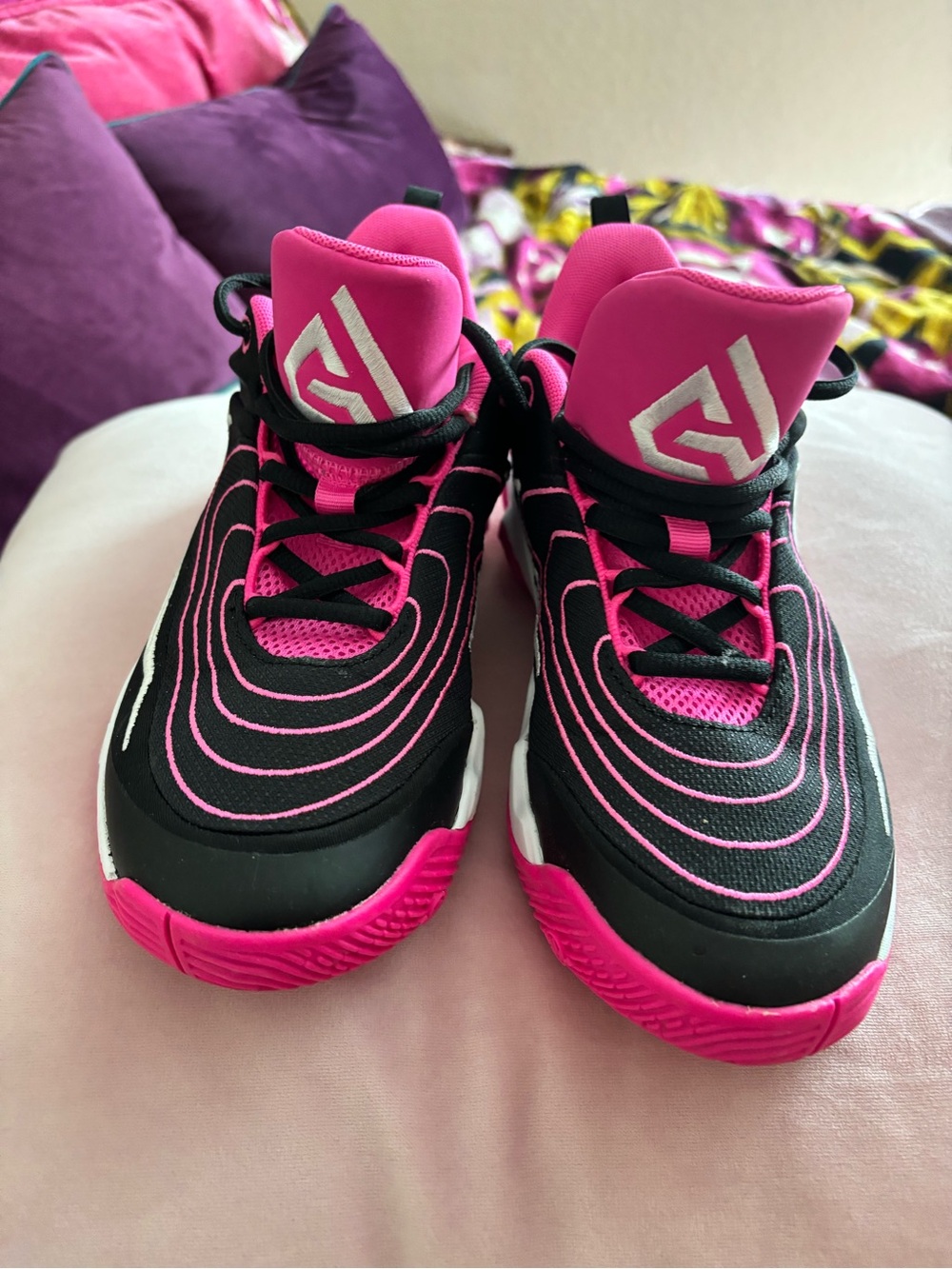 Nike Kids High-Top Sneakers in Black & Hot Pink